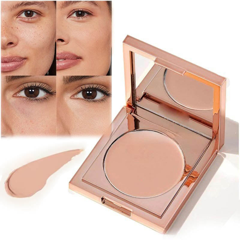 Luminous Flawless Eye Corrector(Free brush with purchase)